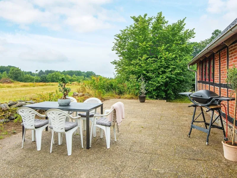 Billede 10 af 6 Person Holiday Home in Glesborg