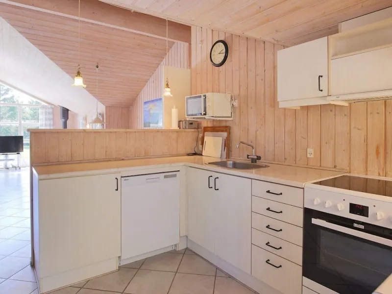 Billede 4 af 8 Person Holiday Home in Idestrup