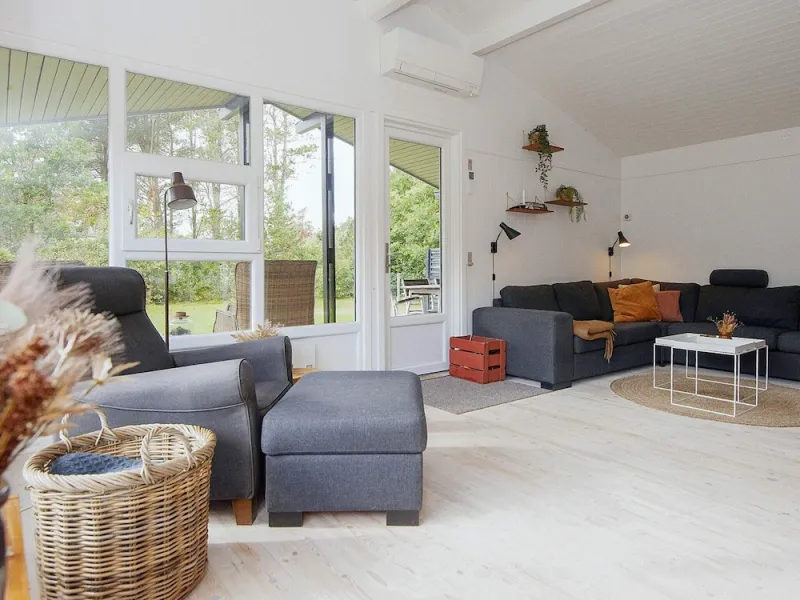 Billede 7 af 6 Person Holiday Home in Glesborg