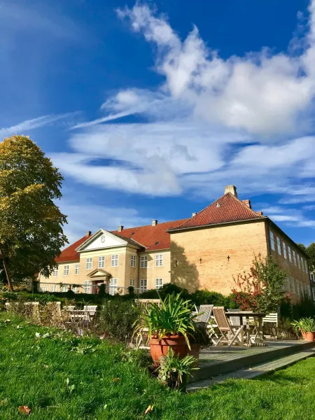 Skjoldenæsholm Slot photo 46