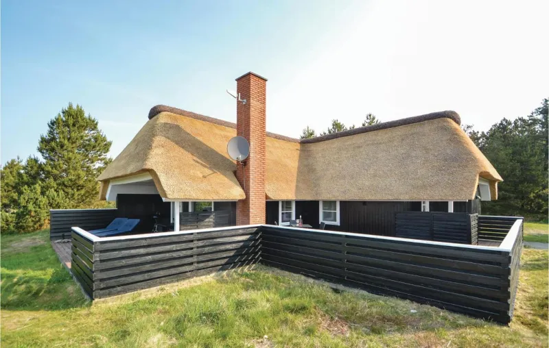 Nice Home In Rømø With Sauna
