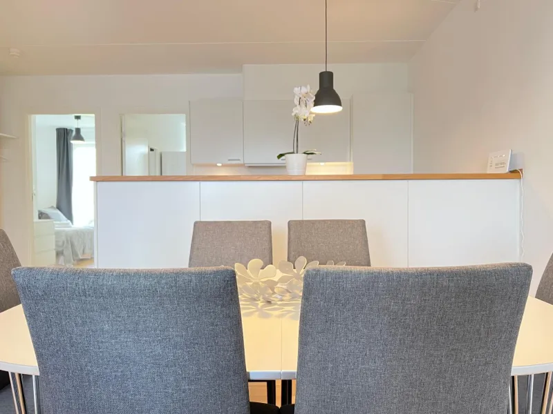 Billede 7 af 3 Bedroom Apartment At Margretheholmsvej With Balcony Near The Opera House And The City Center 2