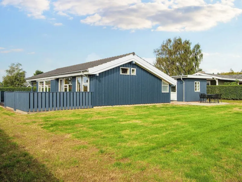 Billede 2 af 8 Person Holiday Home in Egernsund
