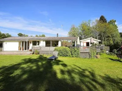 Billede 22 af 6 Person Holiday Home in Gilleleje