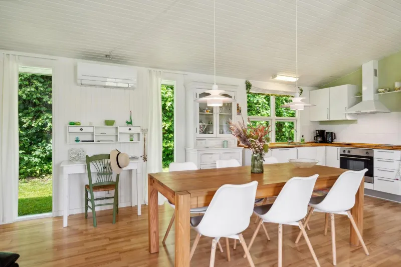 Billede 9 af Rent A Cosy Holiday Home In A Scenic Area