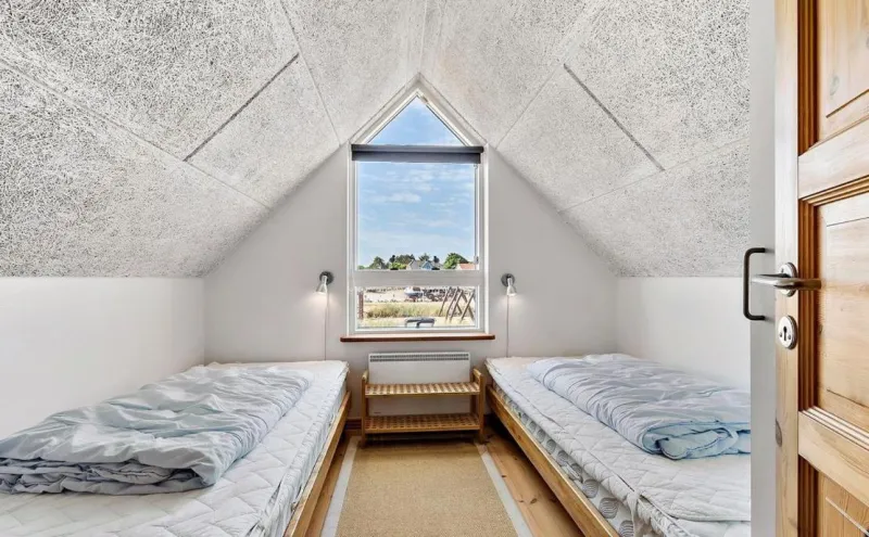 Billede 2 af Amazing Home In Glesborg With 2 Bedrooms And Internet