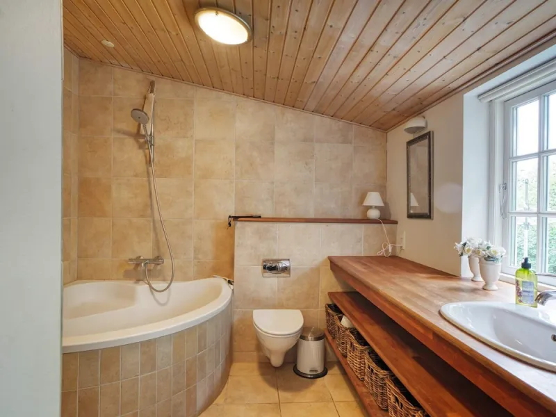 Billede 9 af 8 Person Holiday Home in Tisvildeleje