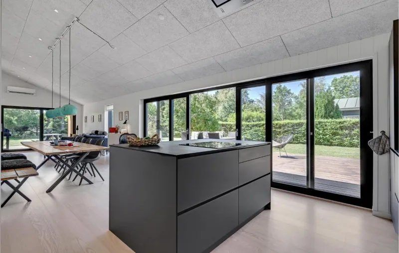Billede 7 af Lovely Home In Grenaa With Wifi