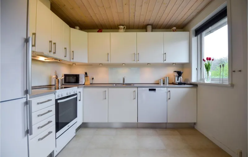 Billede 6 af Amazing Home In Glesborg With Sauna