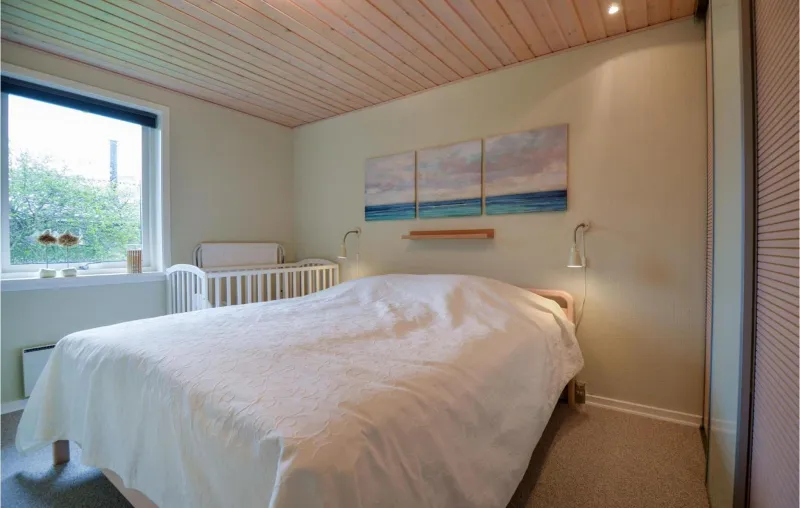 Billede 22 af Amazing Home In Glesborg With Sauna