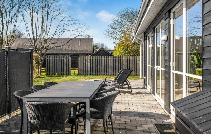 Billede 6 af Nice Home In Juelsminde With Wifi