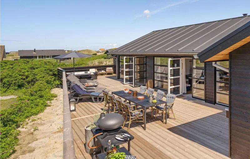 Billede 30 af Cozy Home In Hvide Sande With Sauna
