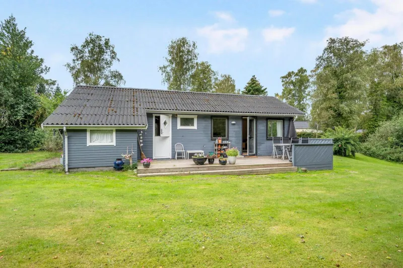 Well-Maintained Holiday Home Close To Beautiful Swimming Beach