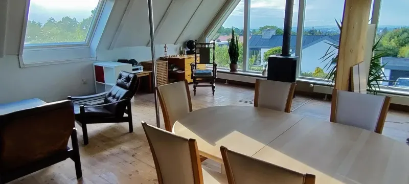 Hyggeligt værelse med lækkert badeværelse photo 12