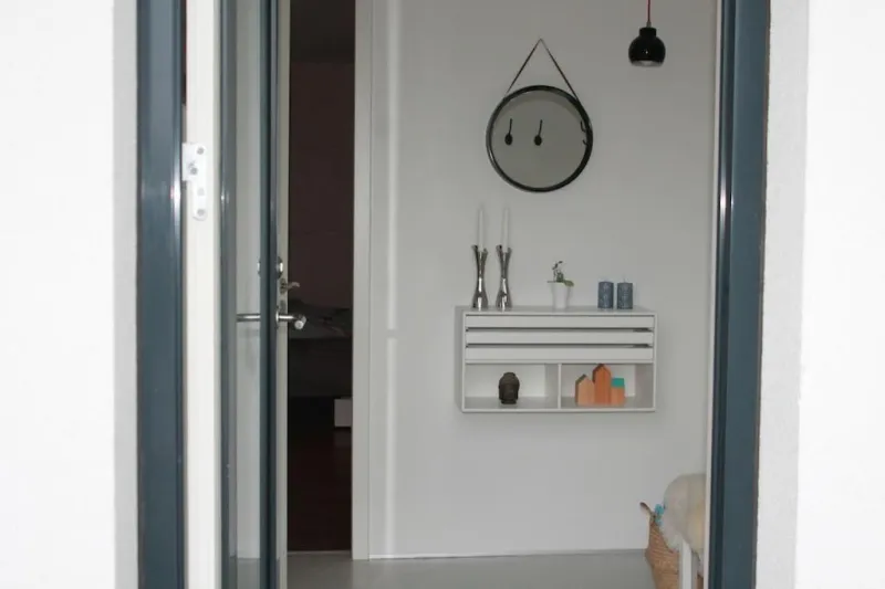 Billede 8 af Anneks med eget toilet og bad - gratis parkering