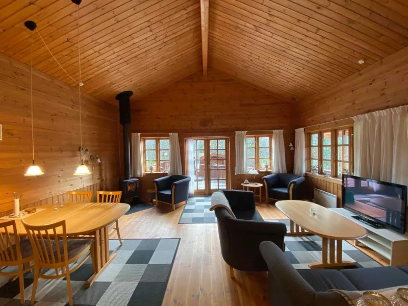 Billede 2 af Family-Friendly Holiday Home In Scenic Nature