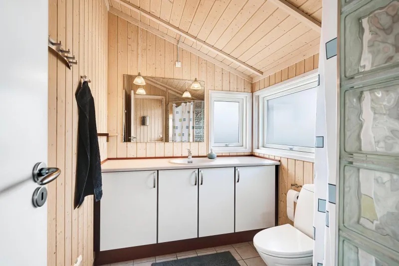 Billede 7 af Flot Feriehus Med Udsigt Over Ebeltoft Bugten