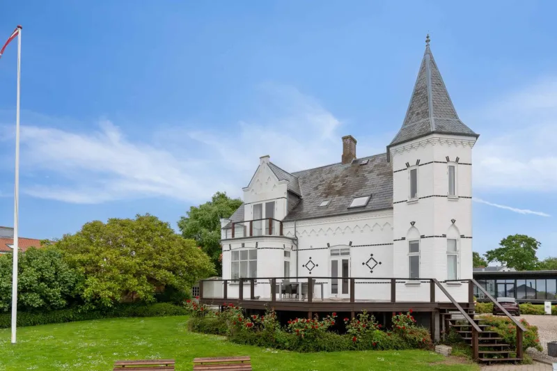 Billede 3 af Exclusive Villa With Panorama And Beach Pavilion