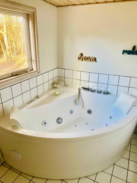 Billede 2 af Cottage With Spa Near Sommerland Sjælland