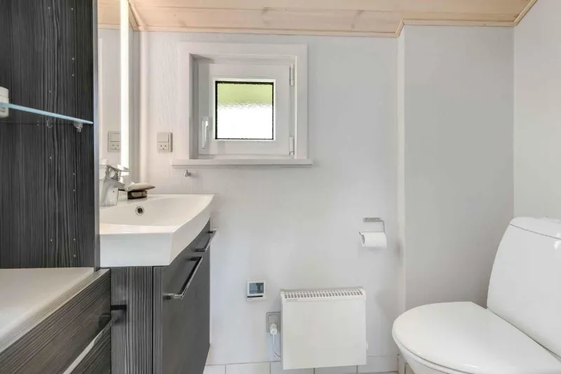 Billede 7 af Cozy Holiday Cabin Near Grindsted