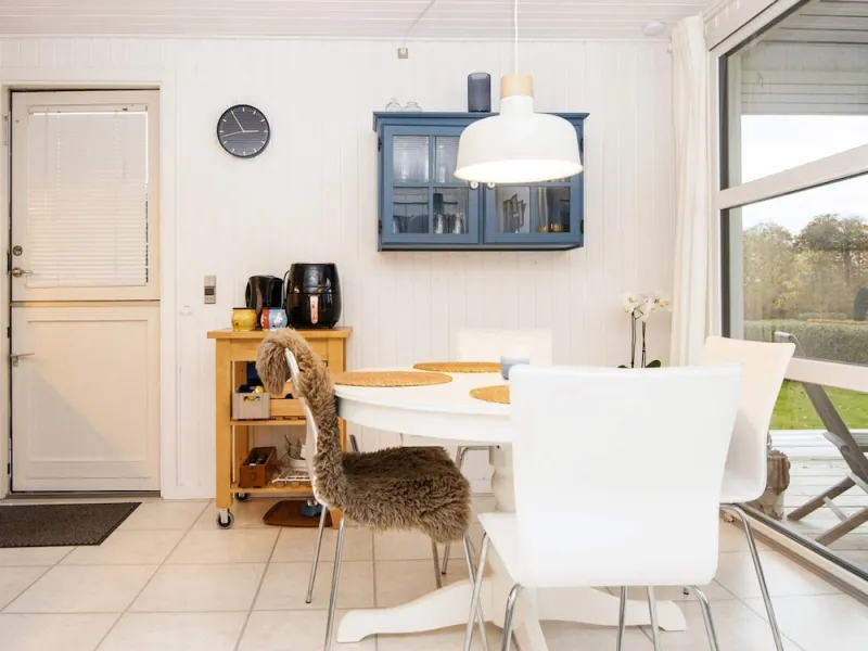 Billede 9 af 4 Person Holiday Home in Hejls