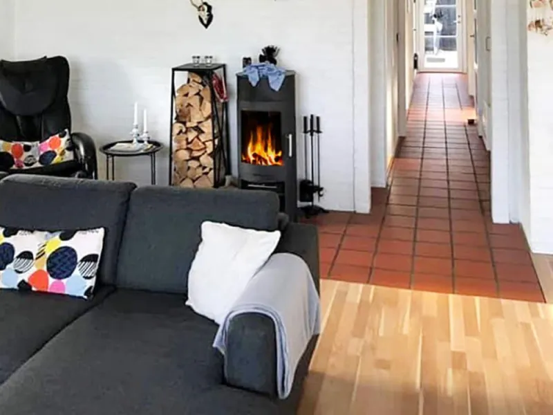 Billede 8 af Cozy Holiday Home in Lokken, by sea