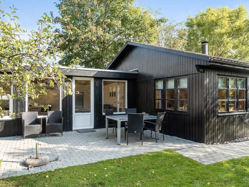 Billede 4 af Cozy Summer House Near Ore Strand