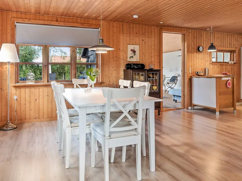Billede 30 af Cozy Summer House Near Ore Strand