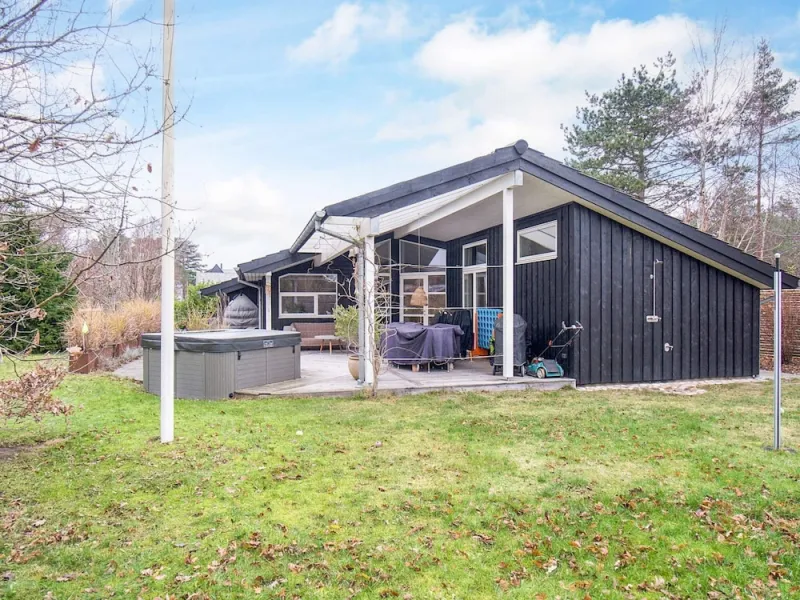 5 Star Holiday Home in Gilleleje