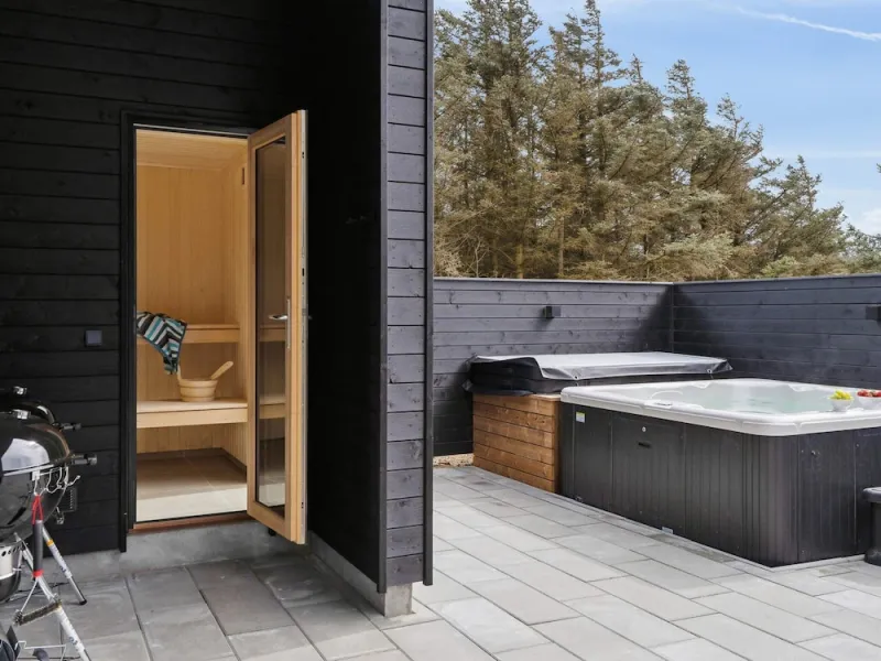 Billede 7 af 5 Star Holiday Home in Lokken