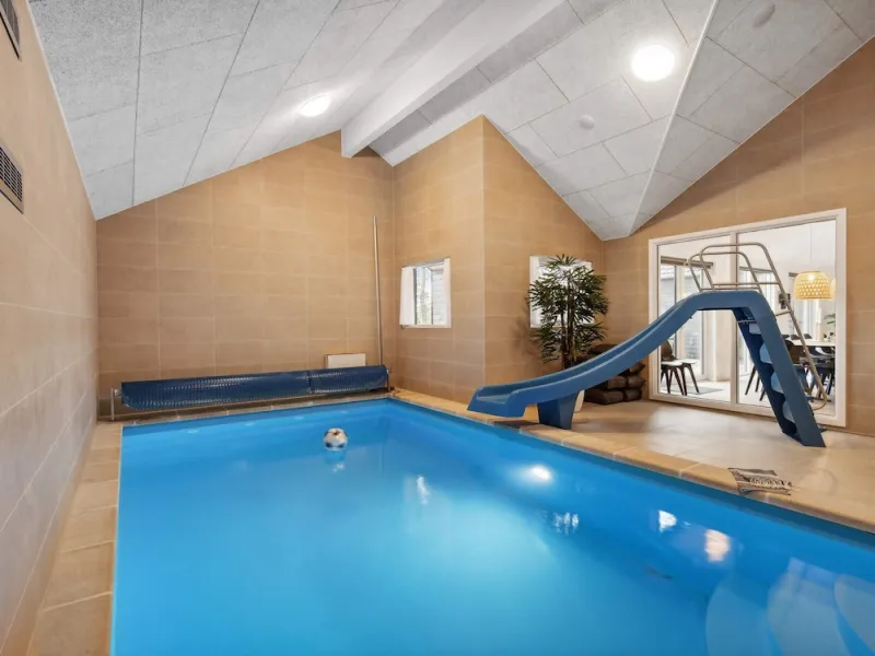 Billede 8 af 5 Star Holiday Home in Lokken