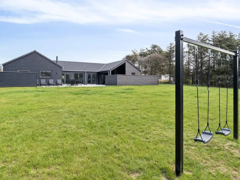 Billede 34 af 5 Star Holiday Home in Lokken