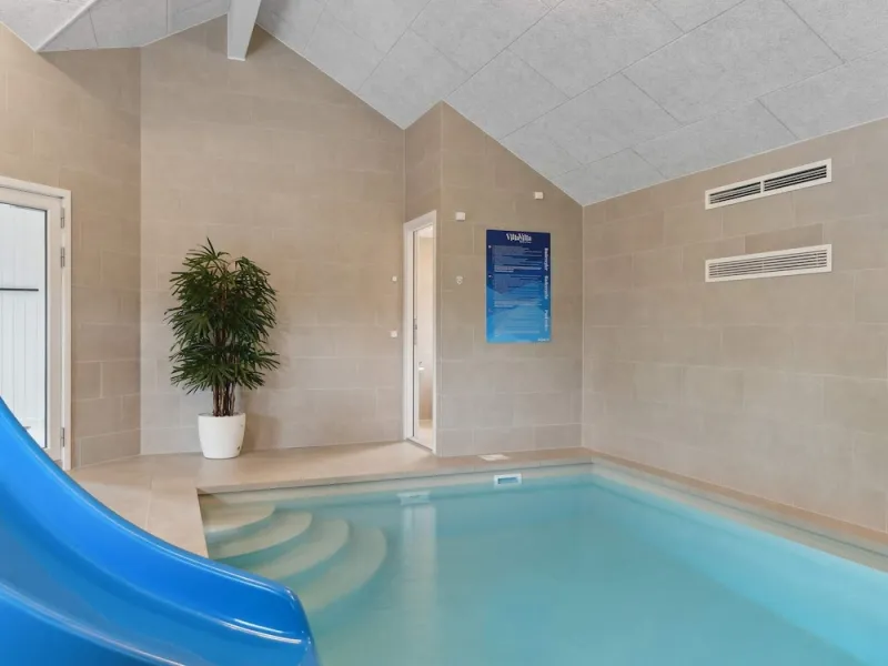 Billede 40 af 5 Star Holiday Home in Lokken