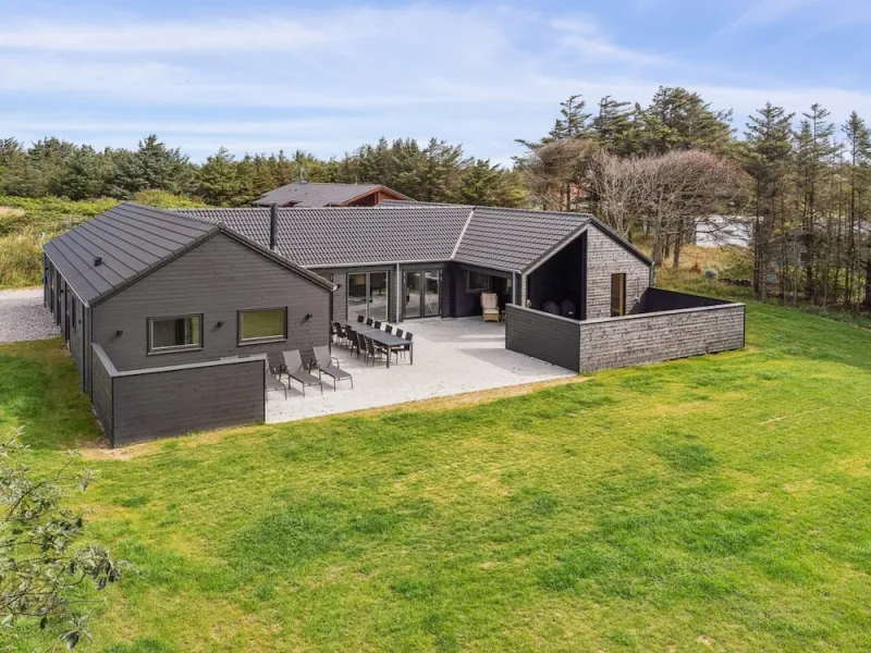 Billede 49 af 5 Star Holiday Home in Lokken