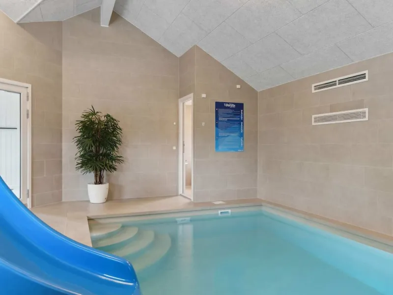 Billede 51 af 5 Star Holiday Home in Lokken