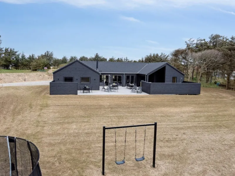 Billede 52 af 5 Star Holiday Home in Lokken