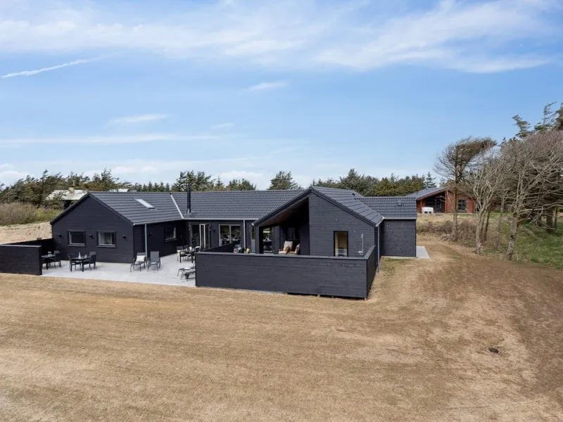 Billede 62 af 5 Star Holiday Home in Lokken