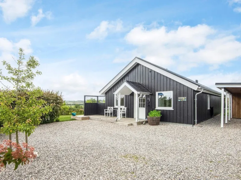 6 Person Holiday Home in Ebeltoft