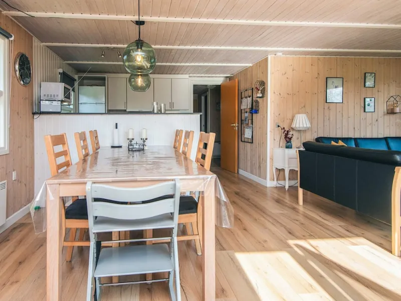 Billede 2 af 6 Person Holiday Home in Ansager