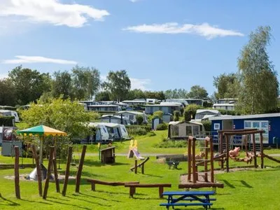 Billede 22 af 4 Person Holiday Park Home in Vipperod