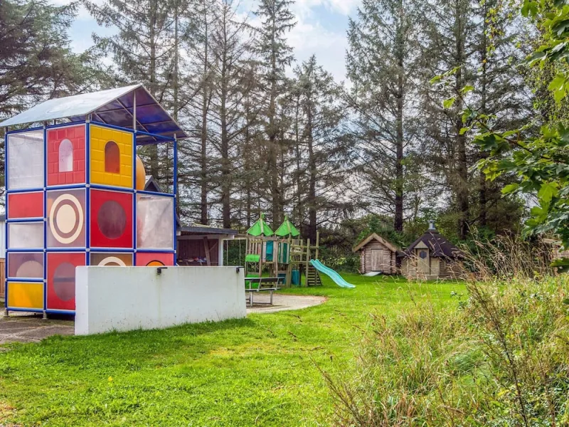 Billede 71 af 4 Star Holiday Home in Henne