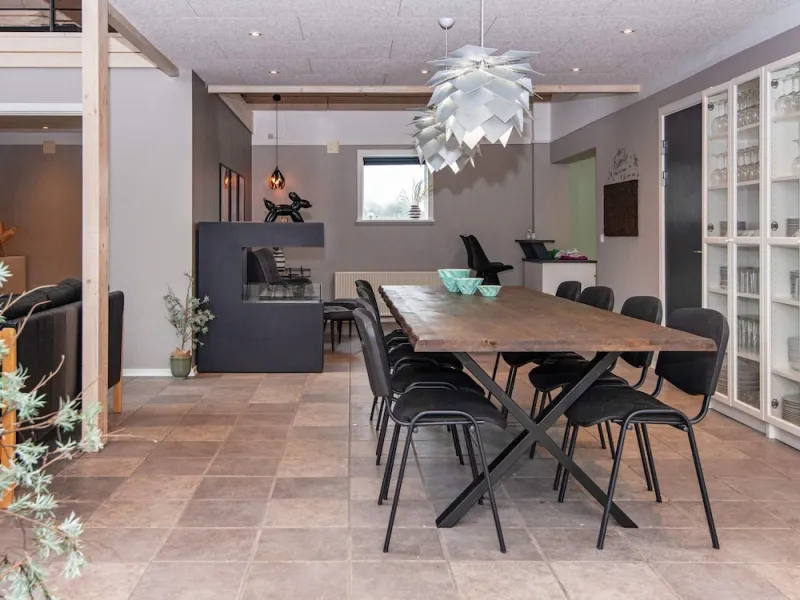 Billede 76 af 4 Star Holiday Home in Henne