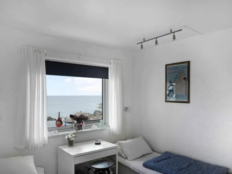 Billede 2 af 5 Star Holiday Home in Allinge