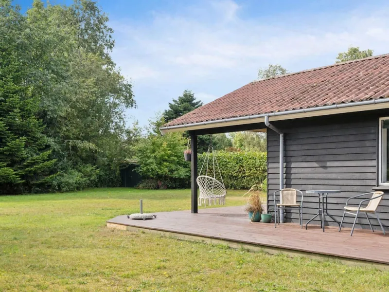 Billede 32 af 4 Star Holiday Home in Idestrup