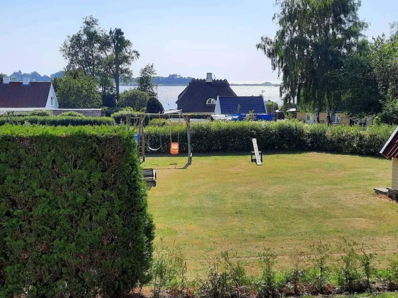 Billede 8 af 4 Star Holiday Home in Haarby
