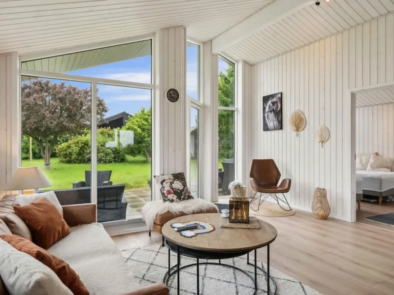 Billede 3 af 5 Star Holiday Home in Stroby