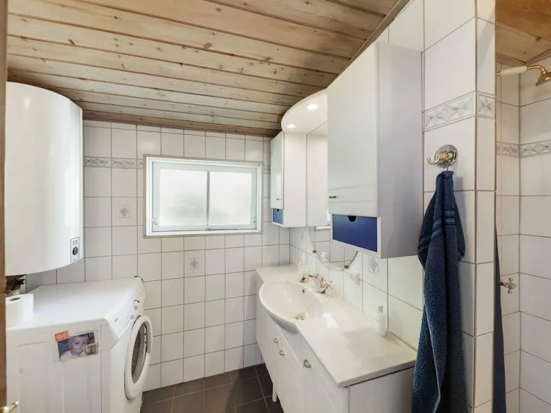 Billede 16 af 5 Star Holiday Home in Aakirkeby