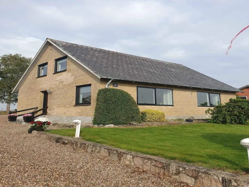 Billede 2 af 4 Star Holiday Home in Sydals