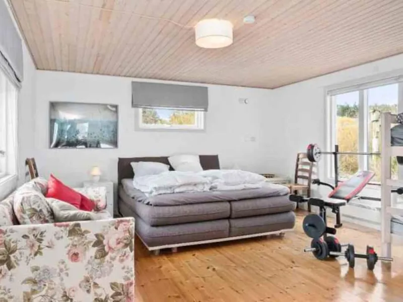 Billede 2 af 5 Star Holiday Home in Follenslev
