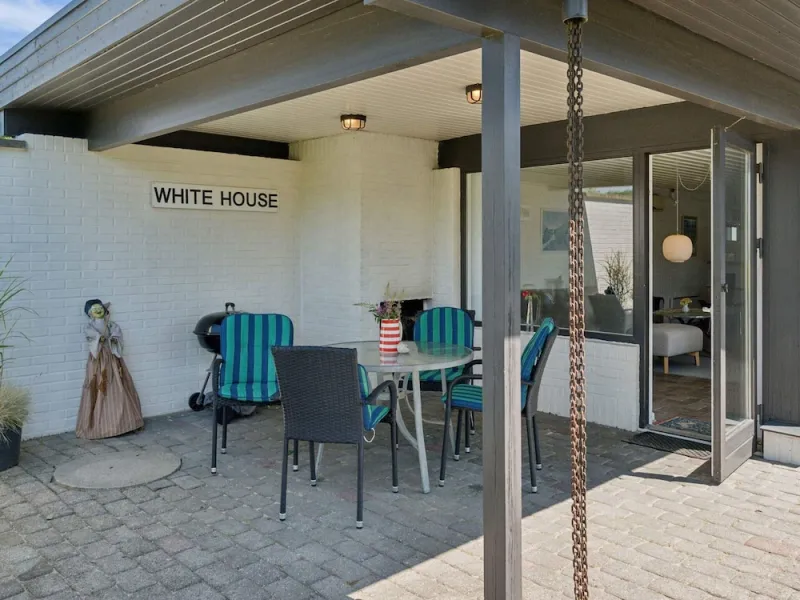 Billede 2 af 5 Star Holiday Home in Hejls